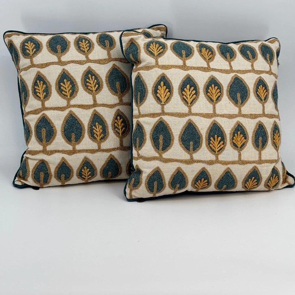 Pier 1 Throw Pillows Unisex 16x16 Teal Cream Embroidered Leaf Set of 2